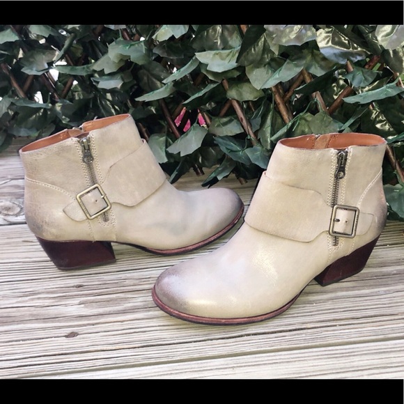 KORK-EASE Gray Leather Ankle Bootie - Picture 2 of 7